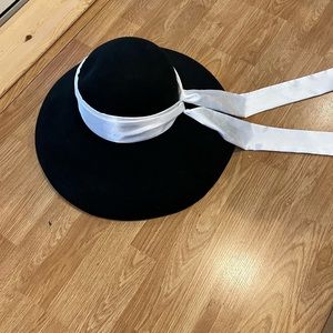 Audrey Hepburn Style Hat